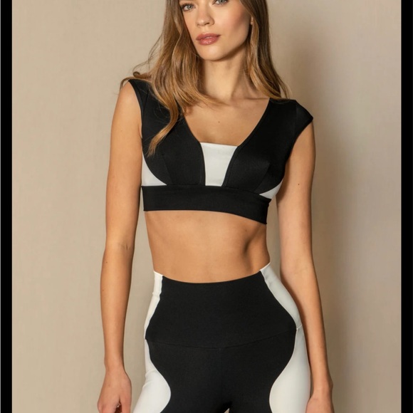 Port de Bras Sienna Top XS Revolve Brand - Picture 1 of 4